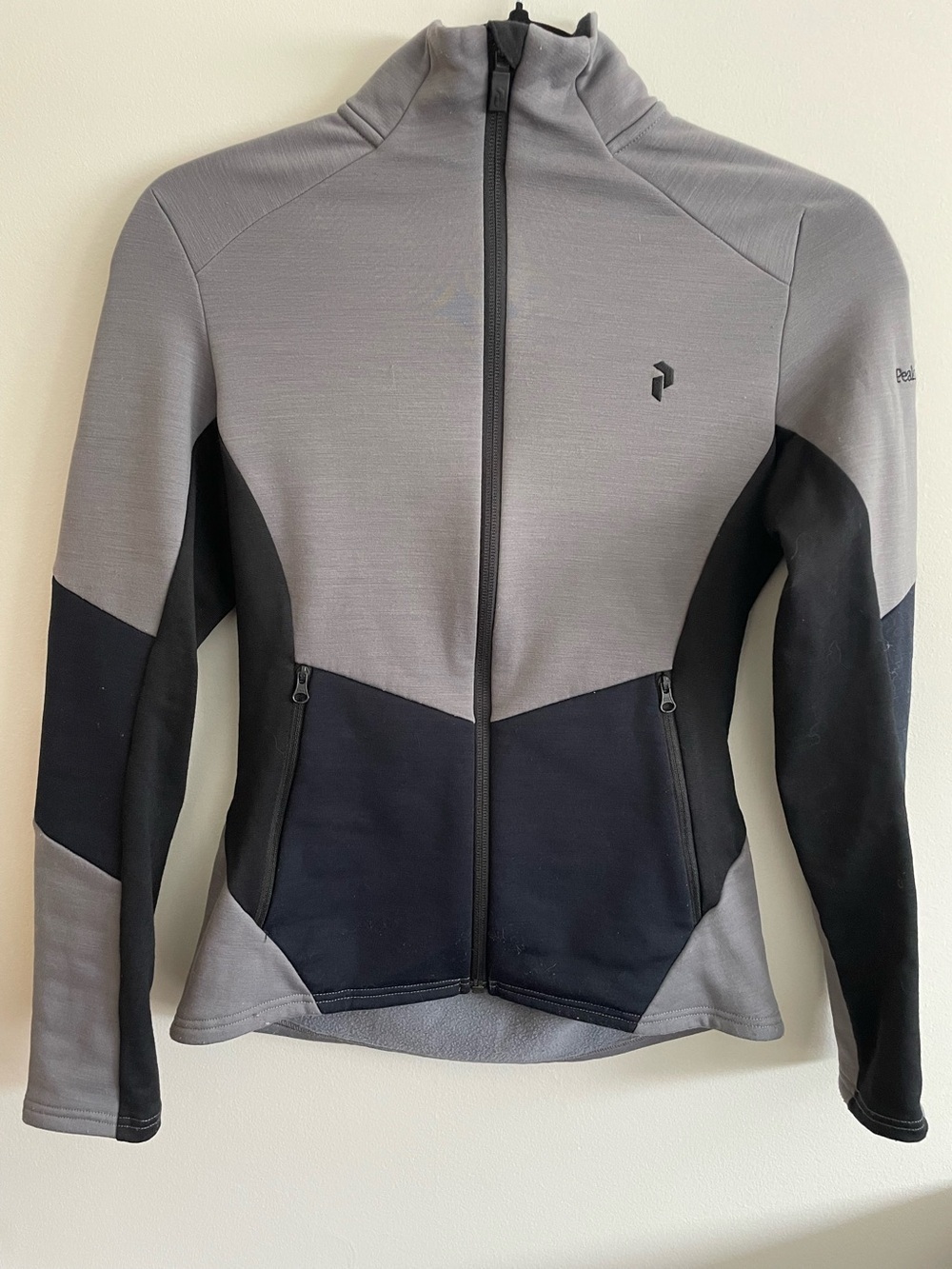 PEAK PERFORMANCE- Helo Zip Jacket, XS, black and grey